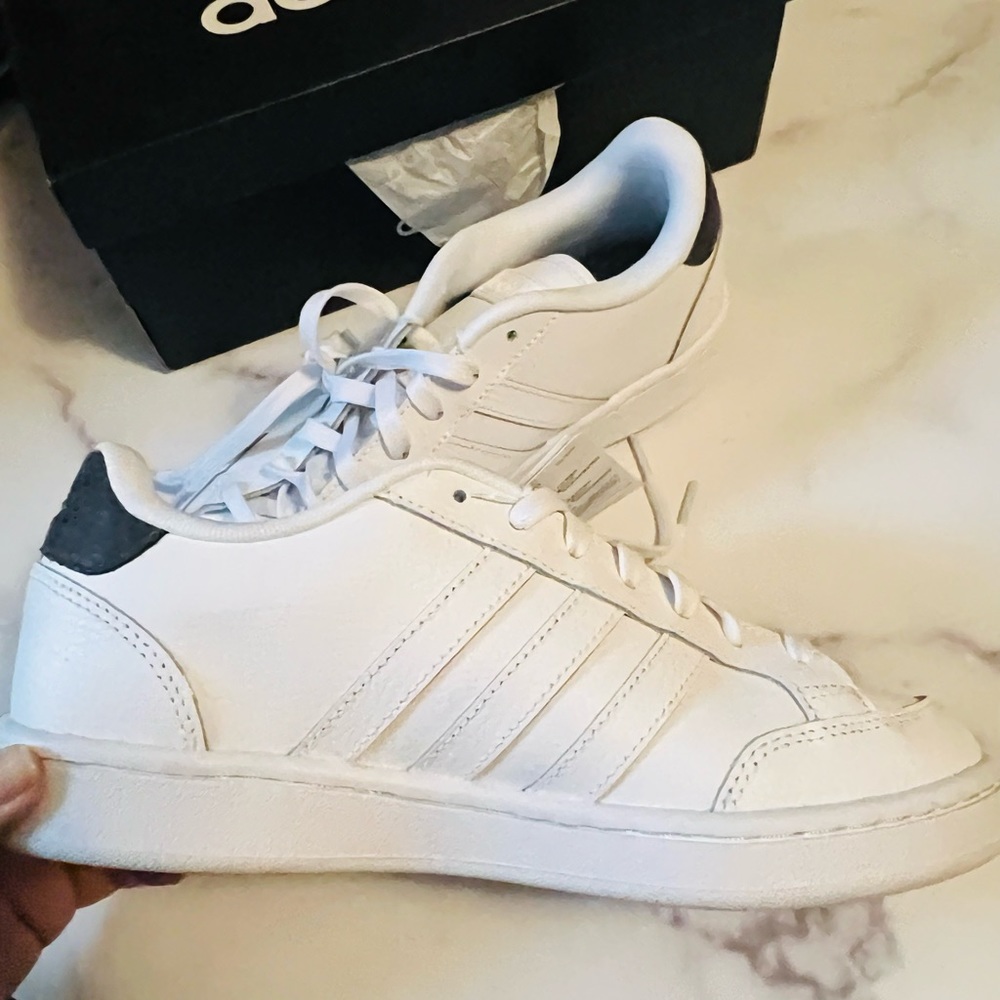👟Adidas Grand Court SE Sneaker Shoe